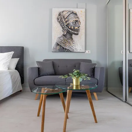 Apartamento Ver923 - Terraza, Vistas Al Mar, Wifi, Smart Tv, Piscinas, Centro A 150 Metros, Playa A 600 Metros Torremolinos